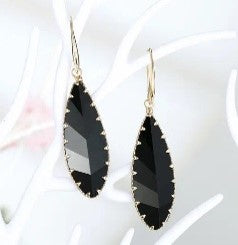 Sleek Geometric Earrings with Elegant Long Water Drop Crystals