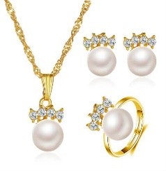 Diamond & Pearl 3-Piece Jewelry Set: Timeless Elegance